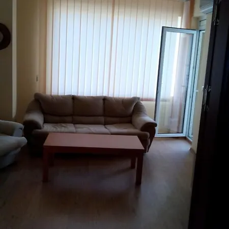 Elena Apartmanhotel *