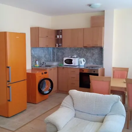 Apartmanhotel Elena Napospart